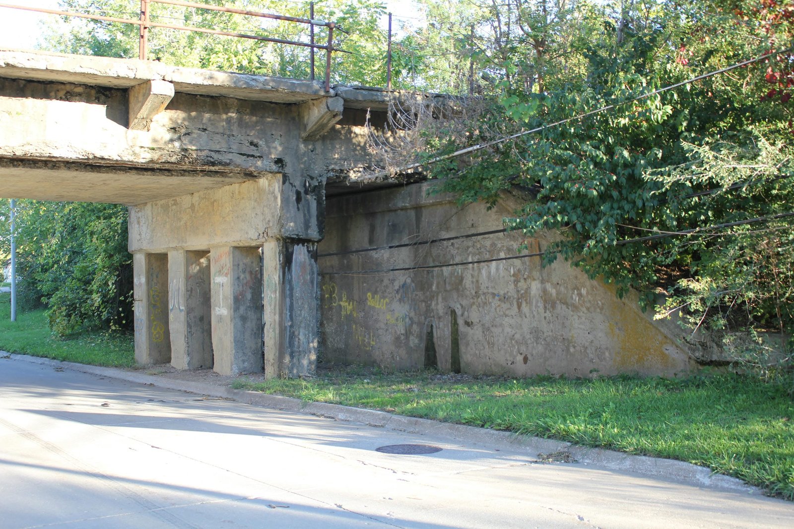 South abutment